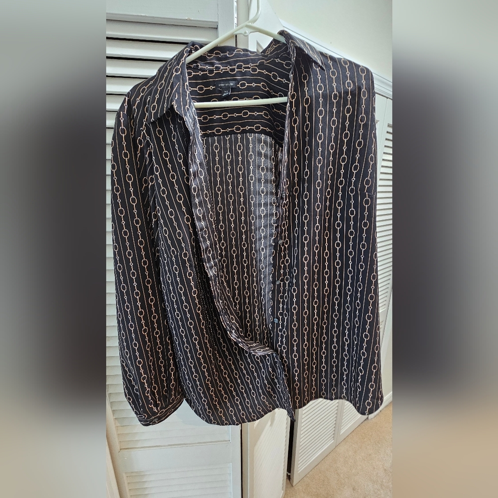 Ann Taylor long-sleeved dres top horse bit